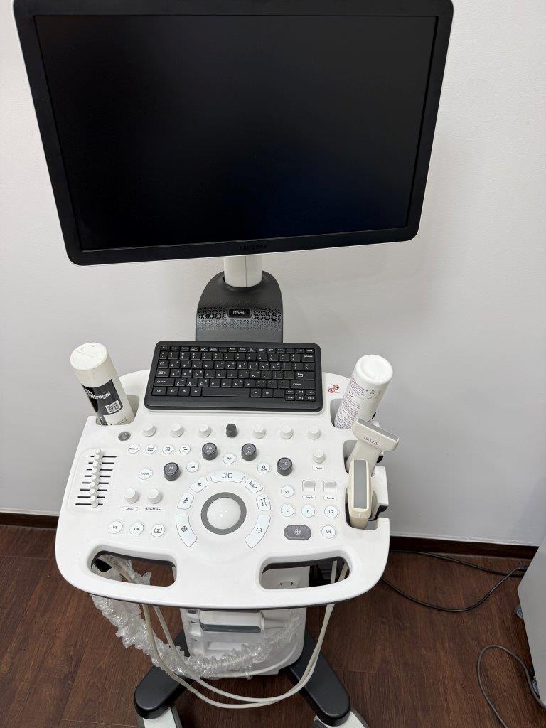 Használt HS30 ultrahang készülékkét vizsgálófejjel radiológiai célra