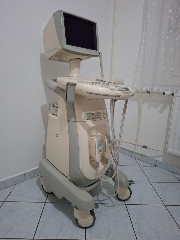 Használt SonoAce X4 fekete-fehér ultrahang készülék